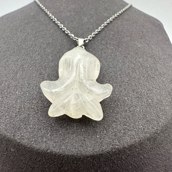 Clear Quartz Daffodil Pendant Necklace on Silver Copper Box Chain - Picture 8 of 14